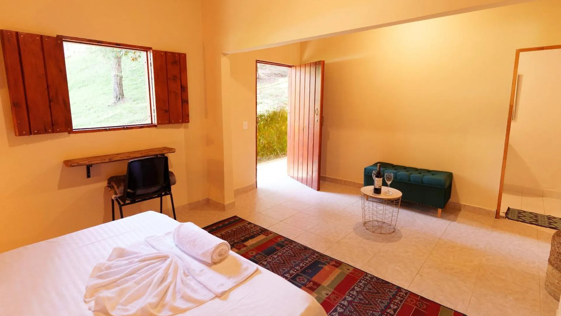 Alma Hotel Medellin 4*,  Colombia